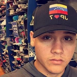 Meet your Posher, Jesus rafael